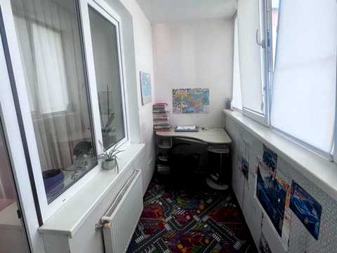 квартира за адресою Рінь вул. (Українських Декабристів), 52-А