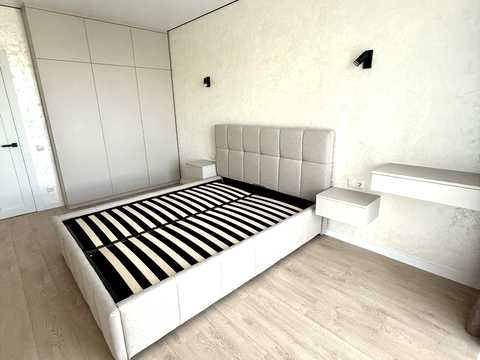 квартира за адресою Олени Теліги вул., 18