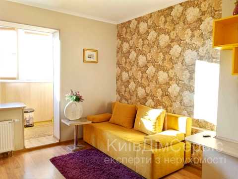 квартира за адресою Сергія Данченка вул., 3