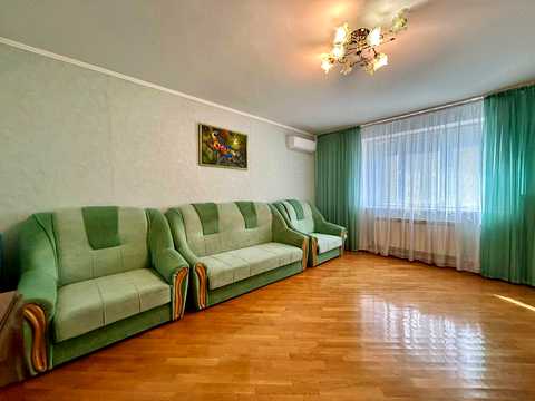дом по адресу Левка Ревуцкого ул., 5
