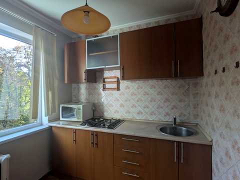 квартира за адресою Космонавтів вул., 44