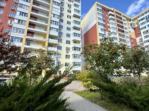 квартира за адресою Гвардійців-Широнінців вул., 70-Б