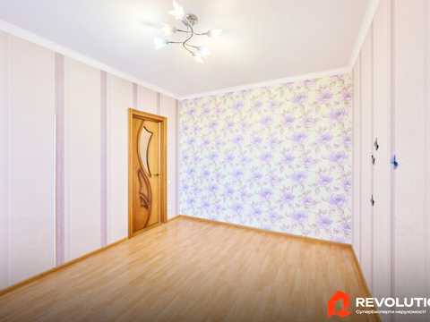 квартира по адресу Академика Ефремова ул. (Командарма Уборевича), 4