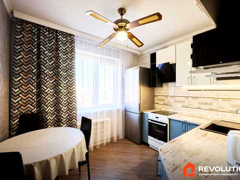 квартира по адресу Академика Ефремова ул. (Командарма Уборевича), 4