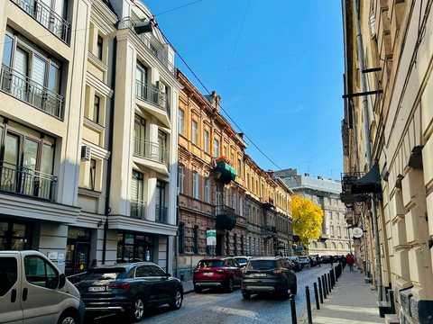 коммерческая по адресу Скорика ул. (Чайковского), 26