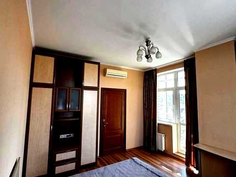 квартира по адресу Антоновича ул. (Горького), 72