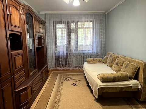 квартира за адресою Максима Залізняка вул., 14