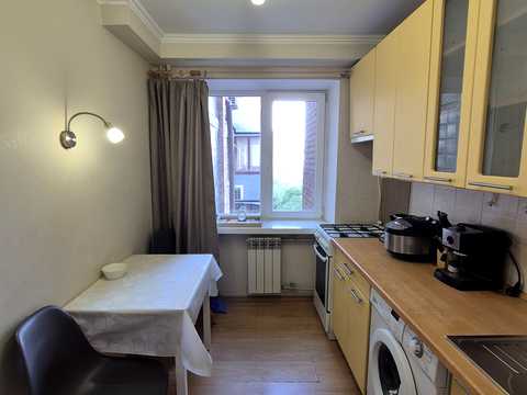 квартира за адресою Саксаганського вул., 88