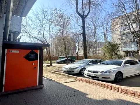 коммерческая по адресу Адмиральский просп. (Патріса Лумумби), 1а