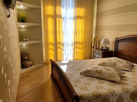 квартира за адресою Антоновича вул. (Горького), 72