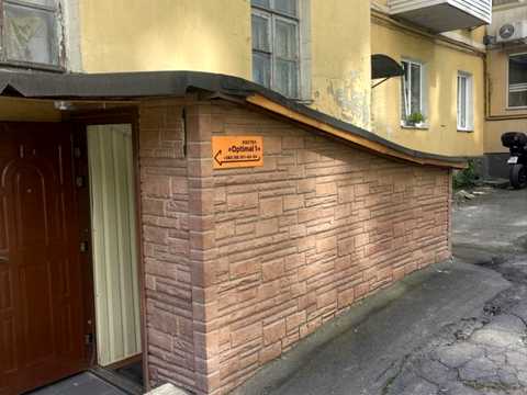комерційна за адресою Татарська вул., 32-Б