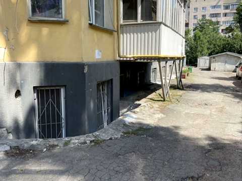 комерційна за адресою Татарська вул., 32-Б