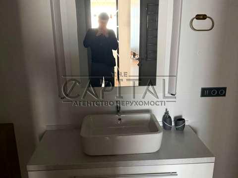 квартира по адресу Кловский спуск, 7