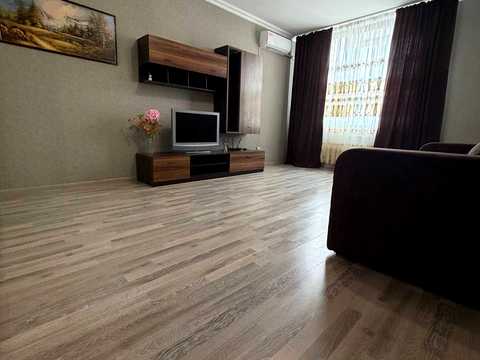 квартира за адресою Боголюбова вул., 12