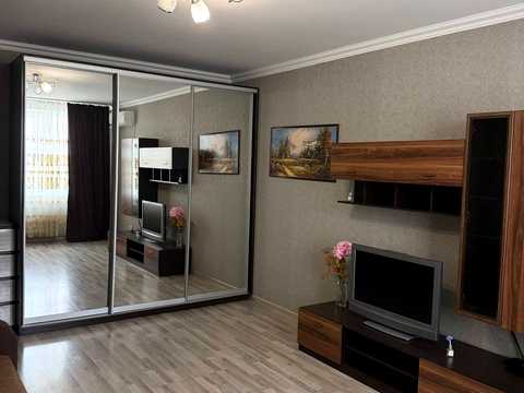 квартира за адресою Боголюбова вул., 12