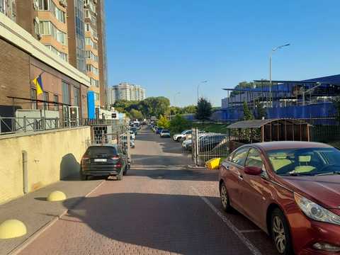 квартира за адресою Зарічанська вул., (Будинок 1)