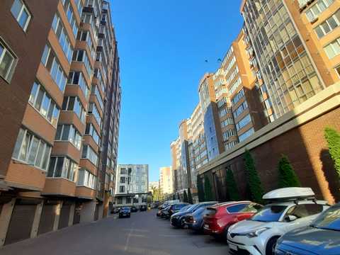 квартира за адресою Зарічанська вул., (Будинок 1)