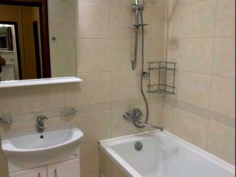 квартира за адресою Драгоманова вул., 40-Ж