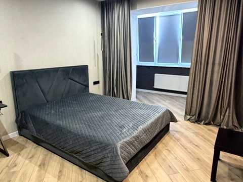 квартира за адресою Зарічанська вул., (Будинок 1)