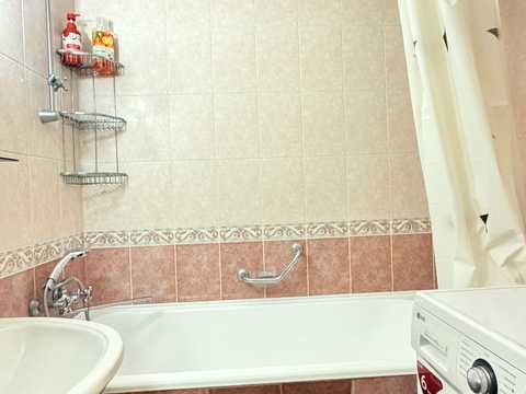 квартира за адресою Ушинського вул., 27