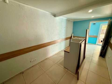 комерційна за адресою Високовольтна вул., 83