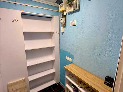 комерційна за адресою Високовольтна вул., 83