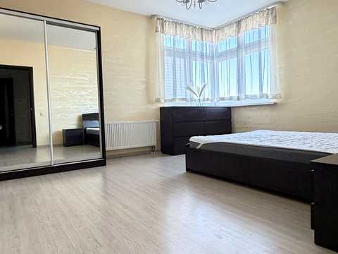 квартира за адресою Драгоманова вул., 2
