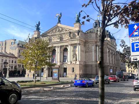 квартира по адресу Свободы просп. (Ленина), 22