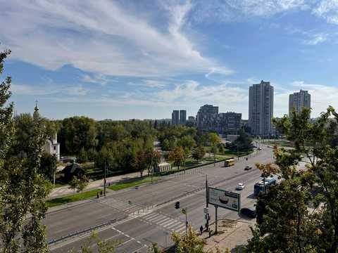 квартира за адресою Набережна Перемоги вул., 100