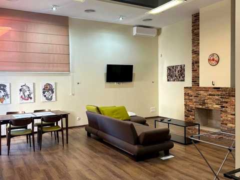 квартира за адресою Приморський бульв., 5