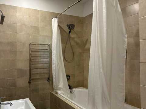 квартира за адресою Приморський бульв., 5