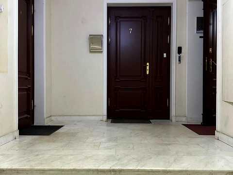 квартира за адресою Приморський бульв., 5