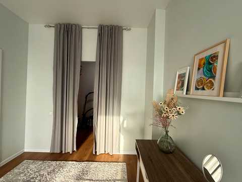 квартира за адресою Незалежності вул. (Армійська), 8г