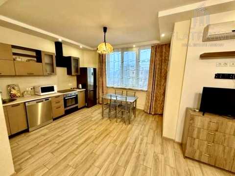 квартира за адресою Коперника вул., 3