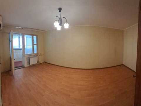квартира за адресою Прирічна вул., 5