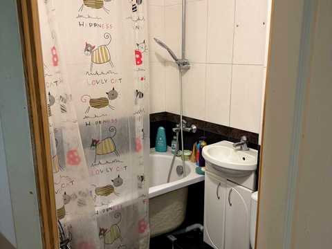 квартира за адресою Будівельників вул., 16