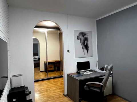 будинок за адресою Дмитра Марковича вул. (Гайдара)