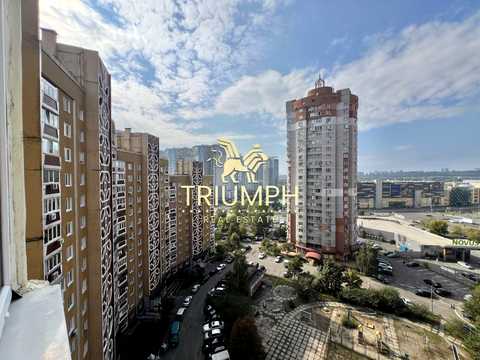 квартира по адресу Анны Ахматовой ул., 43
