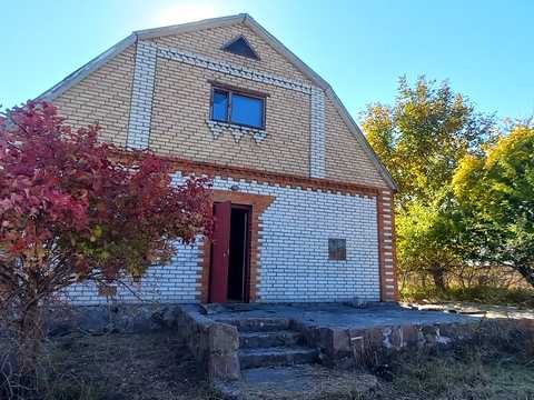 будинок за адресою с. Лубське, Лубська