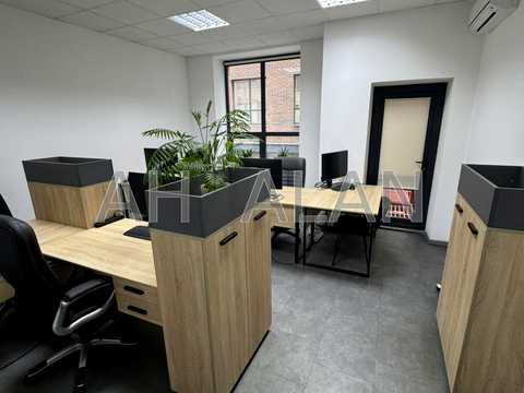 коммерческая по адресу Красиловская ул., 5