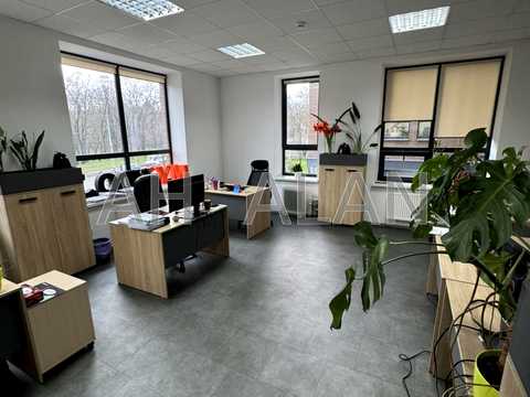коммерческая по адресу Красиловская ул., 5