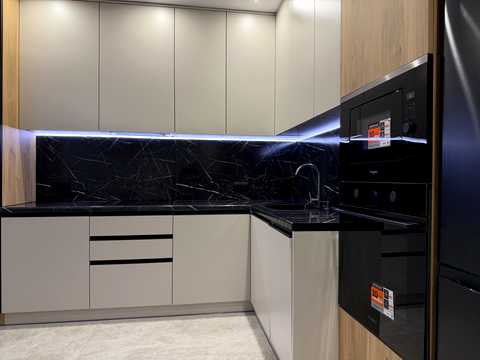 квартира за адресою Хіміків вул., 28, к.7-14