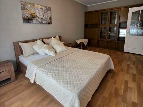 квартира по адресу Урловская ул., 15