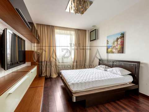 квартира за адресою Лабораторна вул., 8
