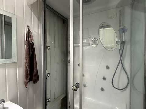 квартира за адресою Олекси Тихого вул. (Виборзька), 55/13