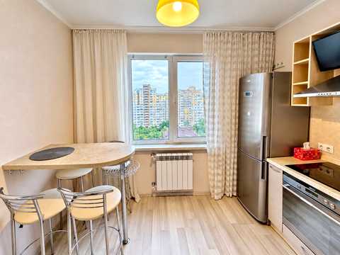квартира за адресою Олександра Мишуги вул., 3