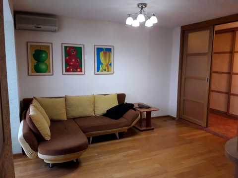 квартира за адресою Драгоманова вул., 44-А