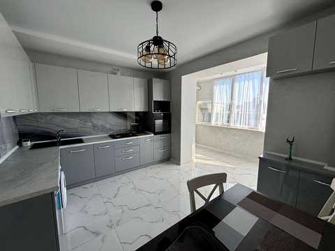 квартира по адресу Заречанская ул., 3/3