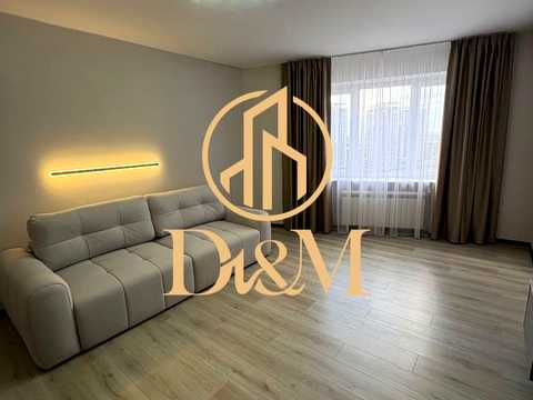 квартира за адресою Анни Ахматової вул., 47