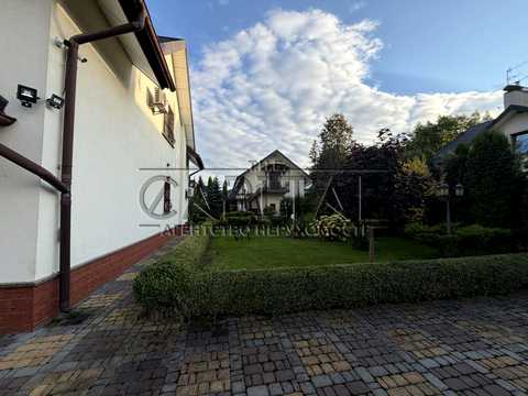 дом по адресу Авіаторів вулиця, 1